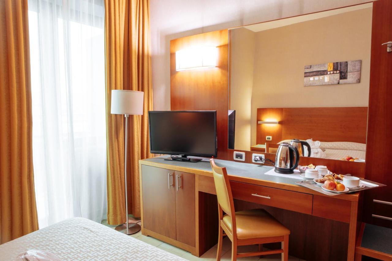 Hotel Amico Citta Sant'Angelo Luaran gambar
