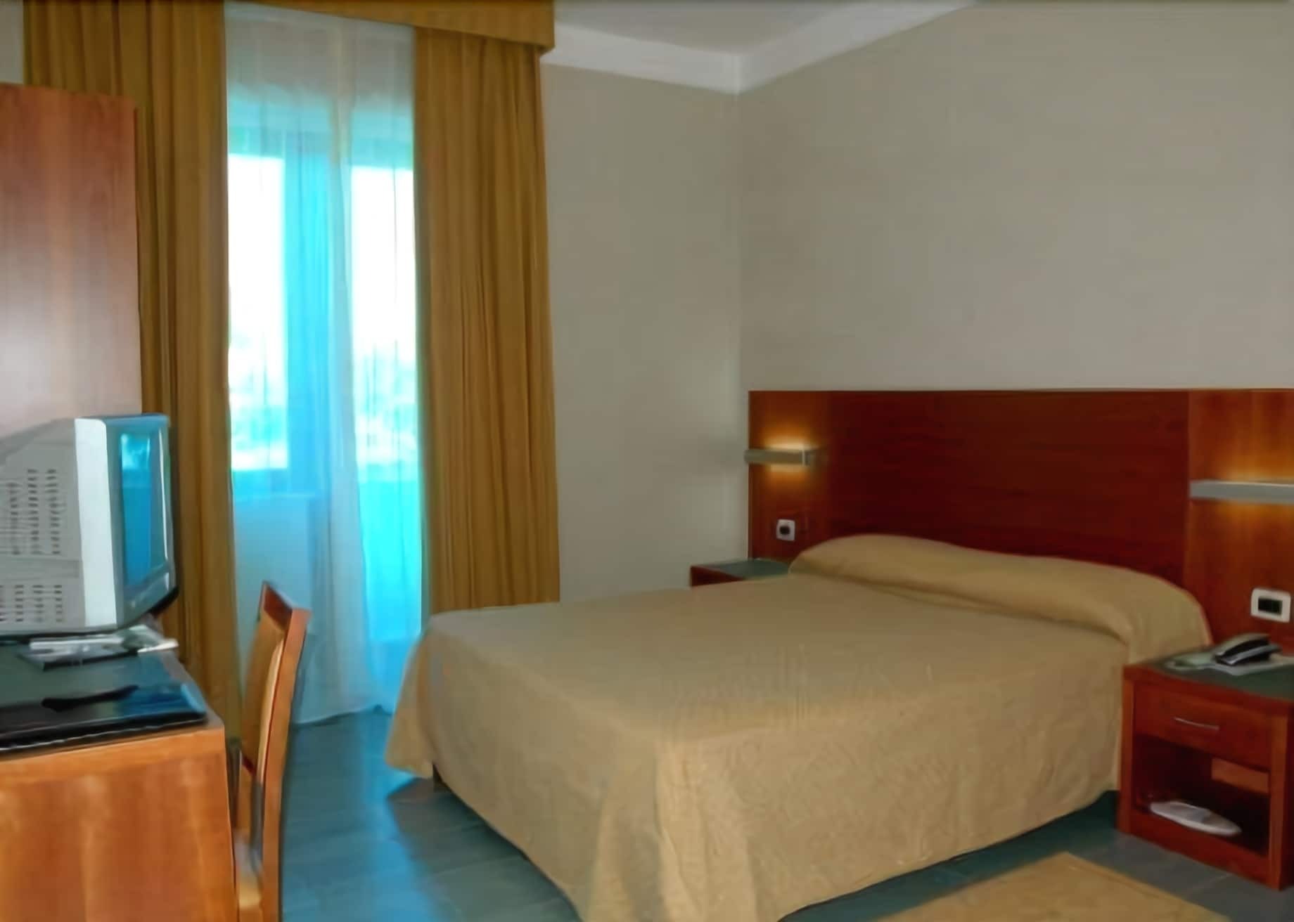 Hotel Amico Citta Sant'Angelo Luaran gambar